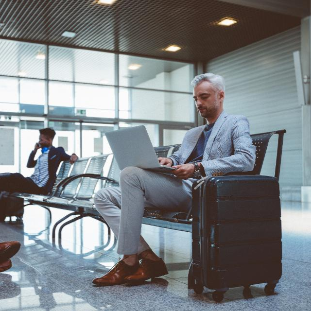 Why And How You Should Travel For Business: Benefits And Tips
