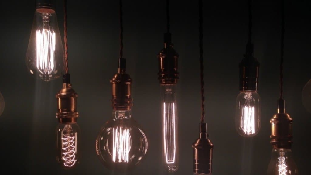 How to Expand Your Business Expertise Beyond Your Scope of Work