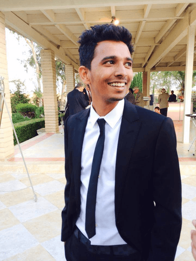 Deepak Ravindran's avatar