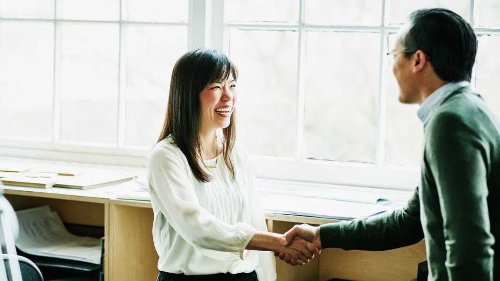 8 Strategies to Make a Great First Impression on Potential Clients