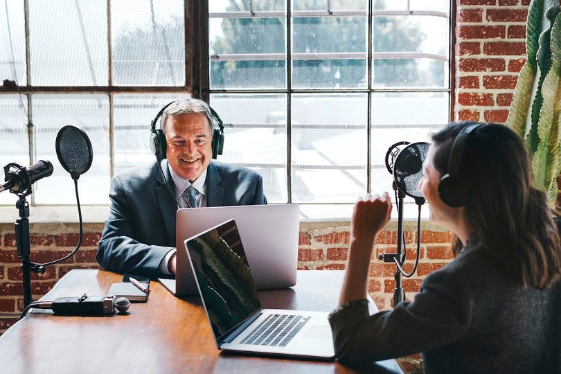 13 Best Practices to Run a Successful Podcast